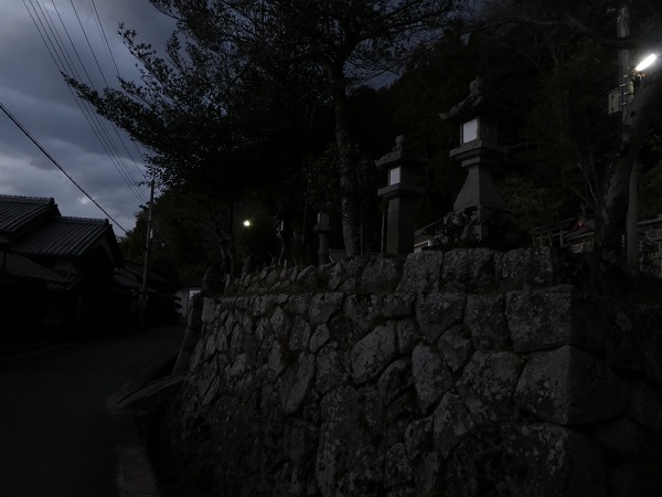 忍坂坐生根（おつさかいますいくね）神社：この灯がいつまでも続いてほしい。～再度忍坂を歩く（2019.3.13）⑦